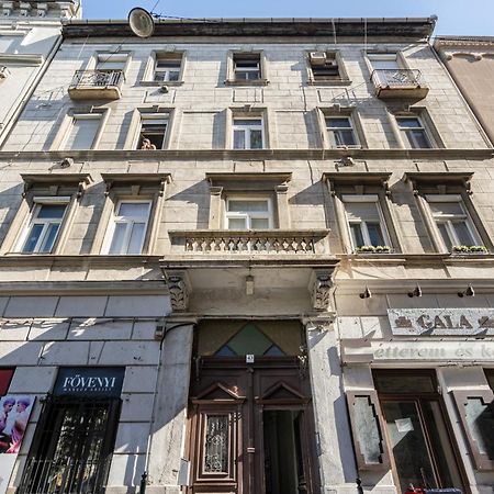 Serendipity Apartment Budapest Extérieur photo